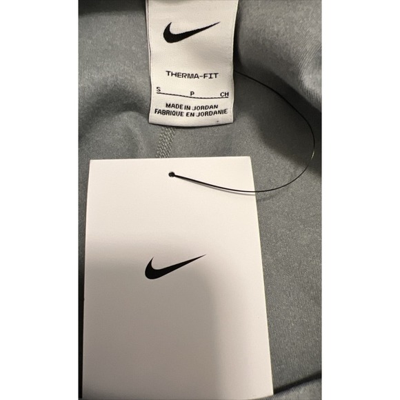 Nike Shirt Women Size Small DD4927-073 Therma-FIT One Long-Sleeve Gray Heather - Picture 5 of 5